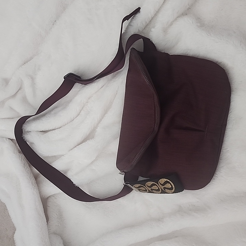 Lululemon crossbody bag